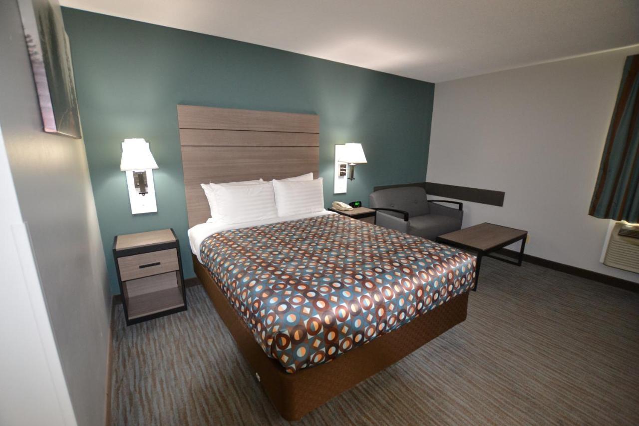 Countryside Inn & Suites Omaha East-Council Bluffs Ia Exterior foto